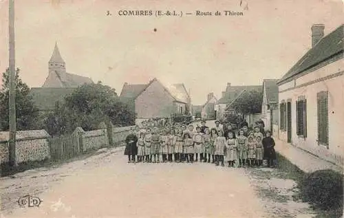 AK / Ansichtskarte  Combres_28_Eure-et-Loir Route de Thiron groupe des enfants