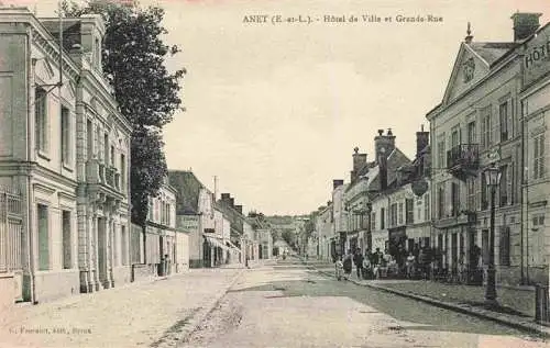 AK / Ansichtskarte  Anet_28_Eure-et-Loir Hôtel de Ville et Grande Rue