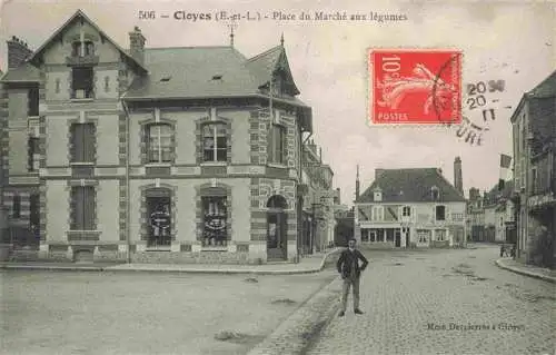 AK / Ansichtskarte  Cloyes-sur-le-Loir_28_Eure-et-Loir Place du Marché aux légumes
