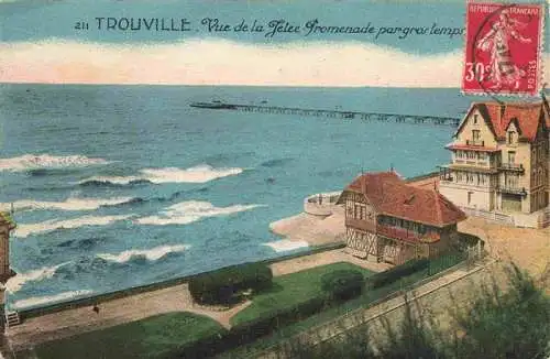 AK / Ansichtskarte  TROUVILLE_-SUR-MER_14_Calvados Vue de la Jetee Promenade par gros temps