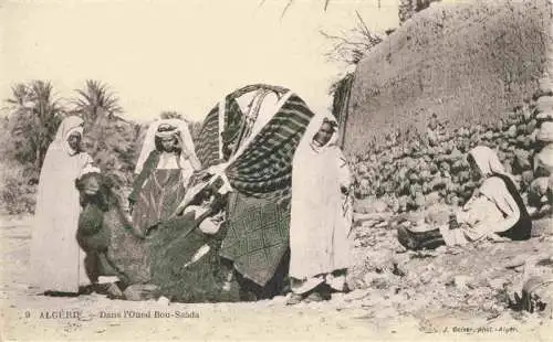 AK / Ansichtskarte  Bou-Saada_Algerie Dans l'Oued Bou-Saada