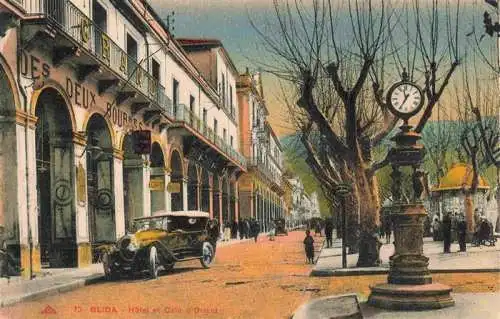 AK / Ansichtskarte  Blida_Blidah_Algerie Hôtel et Café d'Orient Automobil Standuhr