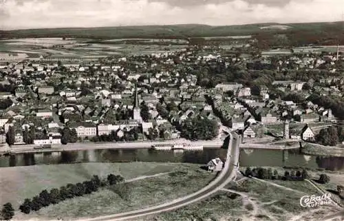 AK / Ansichtskarte  Holzminden_Weser_Niedersachsen Fliegeraufnahme