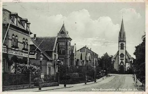 AK / Ansichtskarte  Gonsenheim Strassenpartie Gasthaus Kirche