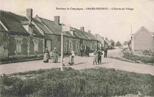AK / Ansichtskarte  Grand-Fresnoy_Grandfresnoy_60_Oise Entrée du village
