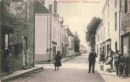 AK / Ansichtskarte  Salornay-sur-Guye_71_Saone-et-Loire Grande Rue Gandin