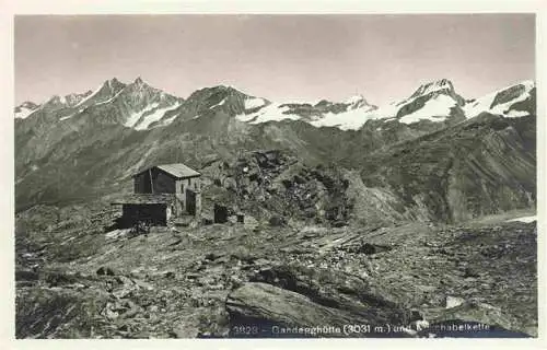AK / Ansichtskarte  Gandegghuette_3322m_Breithorn_VS mit Mischabelkette