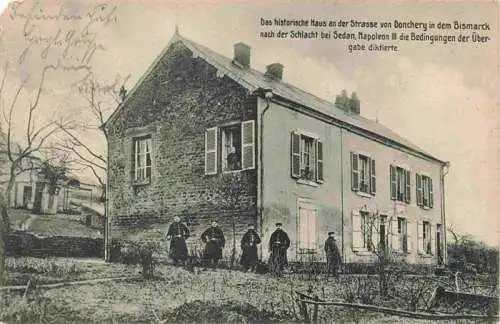 AK / Ansichtskarte  Donchery_08_Ardennes Historisches Haus an der Strasse von Donchery in dem Bismarck nach der Schlacht bei Sedan Napoleon III die Bedingungen der uebergabe diktierte
