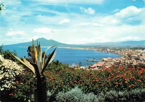 AK / Ansichtskarte  Castellammare_di_Stabia_Neapel_Napoli_IT Panorama e Vesuvio Vulkan