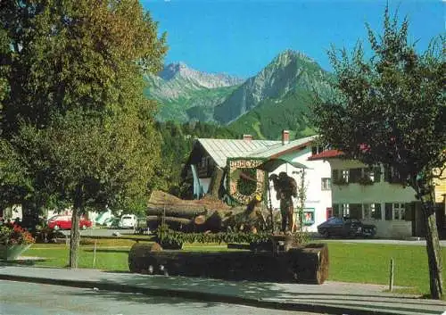 AK / Ansichtskarte 73978397 Fischen_Allgaeu Holzbrunnen Blick gegen Nebelhorn und Rubihorn Allgaeuer Alpen