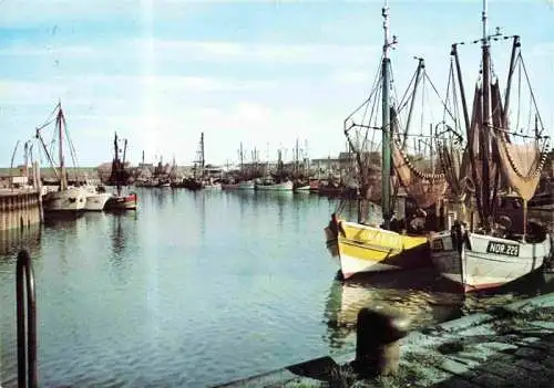 AK / Ansichtskarte  Norddeich__Norden_Nordseebad Hafen Fischkutter