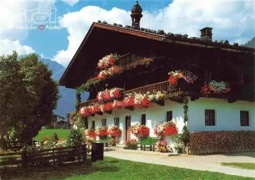 AK / Ansichtskarte 73978538 Achensee_Tirol_AT Hof im Blumenschmuck
