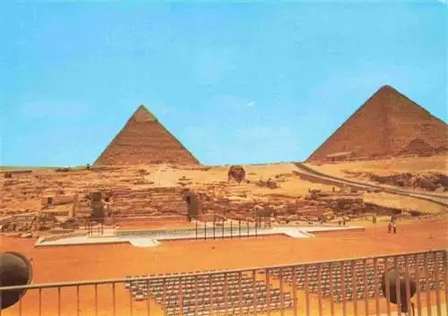 AK / Ansichtskarte  Giza_Gizeh_Egypt The Sphinx and the Pyramids of Khufu and Khafre