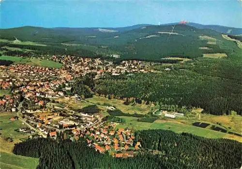 AK / Ansichtskarte 73979293 Braunlage Panorama mit Wurmberg und Brocken im Hintergrund
