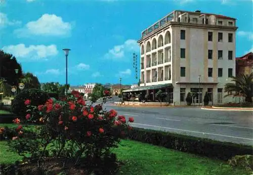 AK / Ansichtskarte  Desenzano__del_Garda_IT Lungolago e Hotel Vittorio