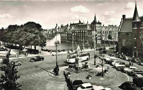 AK / Ansichtskarte  DEN_HAAG_La_Haye_NL Plaats Platz im Stadtzentrum Denkmal