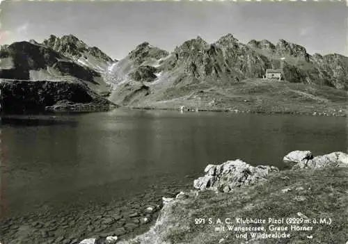 AK / Ansichtskarte  Wangersee_Flums_SG SAC Klubhuette Pizol mit Wangersee Graue Hoerner und Wildseeluecke