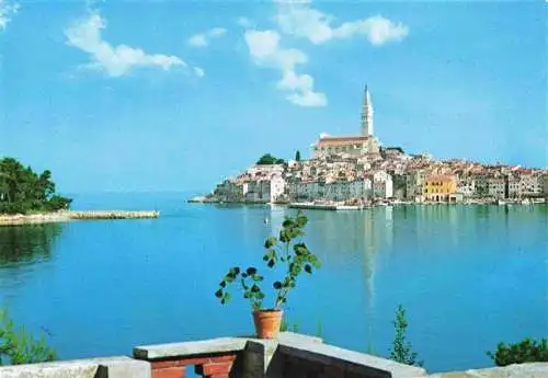 AK / Ansichtskarte 73980942 Rovinj_Rovigno_Istrien_Croatia Blick ueber die Bucht