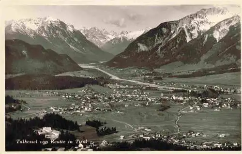 AK / Ansichtskarte  Reutte_Tirol_AT Talkessel Panorama