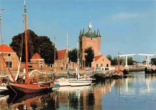 AK / Ansichtskarte  Zierikzee_Zierickzee_Zeeland_NL Nieuwe haven met Zuid Havenpoort