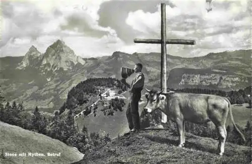 AK / Ansichtskarte  Stoos_SZ Betruf am Gipfelkreuz Fernsicht Blick gegen Mythen