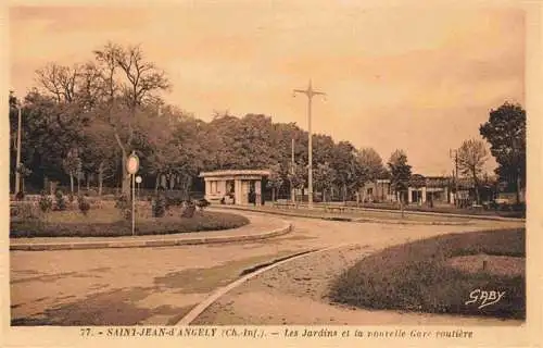 AK / Ansichtskarte  Saint-Jean-d_Angely_17 Les jardins et la nouvelle gare routière