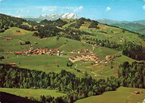 AK / Ansichtskarte 73982452 Steibis_Oberstaufen Blick vo Huendle Bergstation mit Altmann und Santas