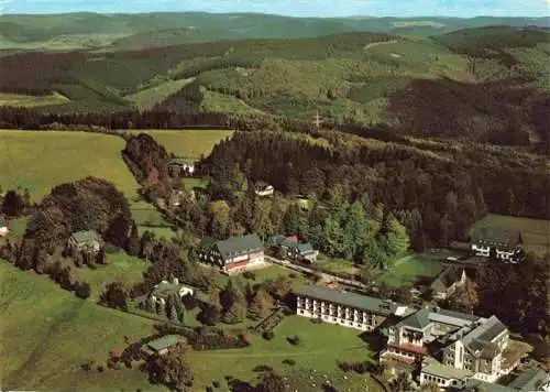 AK / Ansichtskarte 73982515 Jagdhaus_Schmallenberg Fliegeraufnahme mit Hotel Hochsauerland