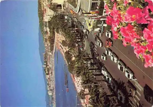 AK / Ansichtskarte  Cannes_06 La Promenade de la Croisette dans le fond Le Suquet