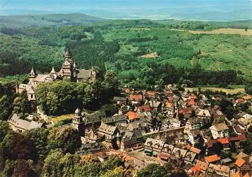 AK / Ansichtskarte  Braunfels Fliegeraufnahme mit Schloss