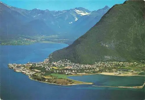 AK / Ansichtskarte  Åndalsnes Panorama Fjorde Berge