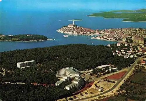 AK / Ansichtskarte 73983658 Rovinj_Rovigno_Istrien_Croatia Panorama Hotel Ferienanlage Hafen Kueste