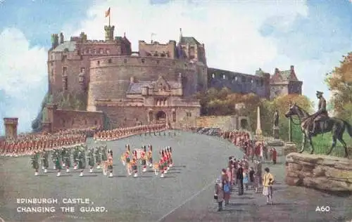 AK / Ansichtskarte  EDINBURGH__SCOTLAND_UK Edinburgh Castle Changing the Guard