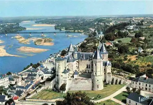 AK / Ansichtskarte  Saumur_49_Maine-et-Loire Château et la Loire Les merveilles du Val de Loire vue aérienne