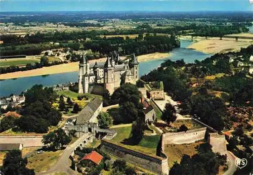 AK / Ansichtskarte  Saumur_49_Maine-et-Loire Le château et la Loire vue aérienne