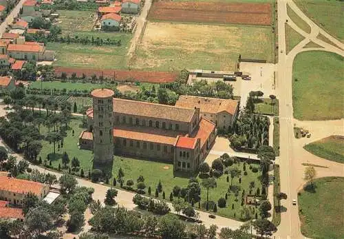 AK / Ansichtskarte 73984209 RAVENNA_Emilia-Romagna_IT Basilica di S. Apollinare in Classe veduta aerea