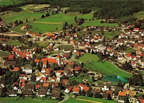 AK / Ansichtskarte 73984429 Schonach_Schwarzwald Panorama Luftkurort und Wintersportplatz