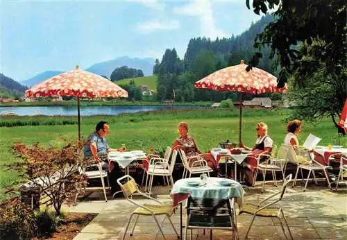 AK / Ansichtskarte 73984543 Goldegg_Pongau_AT Gasthof Pension Seehof Terrasse