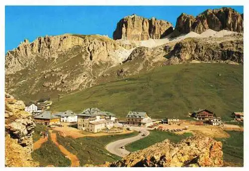 AK / Ansichtskarte  Passo_Pordoi_Pordoipass_2239m_Canazei_Trento_IT Dolomiten mit Sass Pordoi