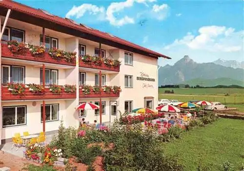 AK / Ansichtskarte  Nesselwang_Allgaeu_Bayern Kurhotel Bergpanorama