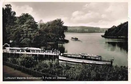 AK / Ansichtskarte  Malente-Gremsmuehlen Partie am Dieksee Fahrgastschiffe