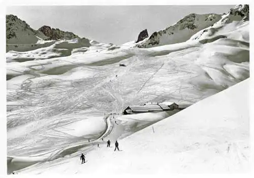 AK / Ansichtskarte  AROSA_GR Carmennahuette mit Hoernli