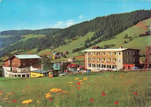 AK / Ansichtskarte 73985523 Niederau_Wildschoenau_Tirol_AT Sesselbahn Talstation mit Hotel Brunner