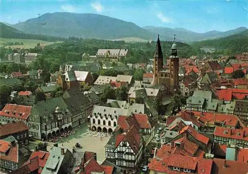 AK / Ansichtskarte  GOSLAR Stadtpanorama Marktplatz Kirche