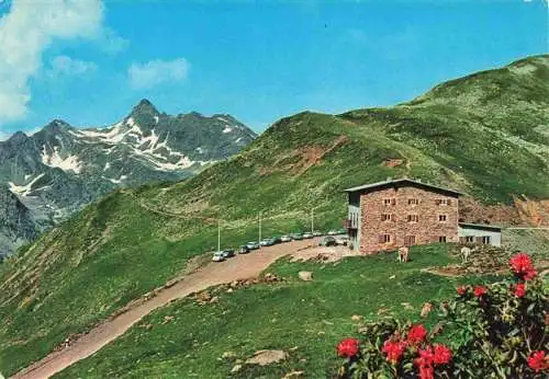 AK / Ansichtskarte 73986193 Penserjoch_Passo_di_Pennes Alpenrosenhof Berggasthof Gebirgspanorama Alpenflora