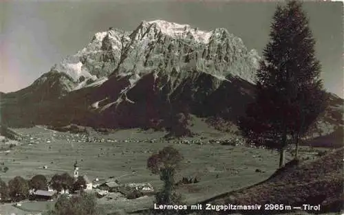 AK / Ansichtskarte 73986245 Lermoos_Tirol_AT mit Zugspitzmassiv