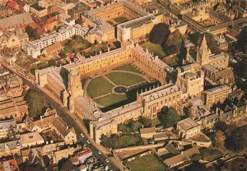 AK / Ansichtskarte 73986526 Oxford__Oxfordshire_UK Christ Durch from the air