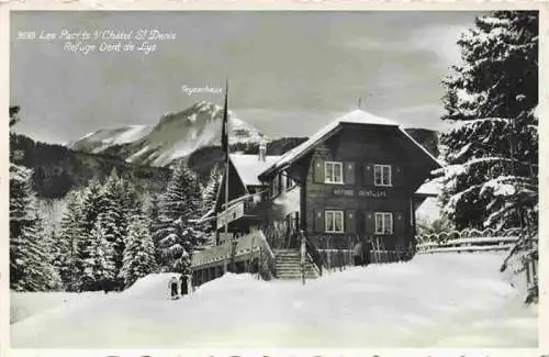 AK / Ansichtskarte  Les_Paccots-sur-Chatel-St-Denis_FR Refuge Dent de Lys en hiver