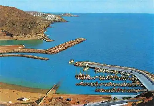 AK / Ansichtskarte 73988469 Las_Palmas_Gran_Canaria_ES Fliegeraufnahme mit Yachthafen