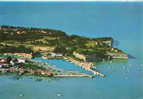 AK / Ansichtskarte  Ile_d_Oleron_17_Charente-Maritime Le Chateau d'oléron Vue aerienne
